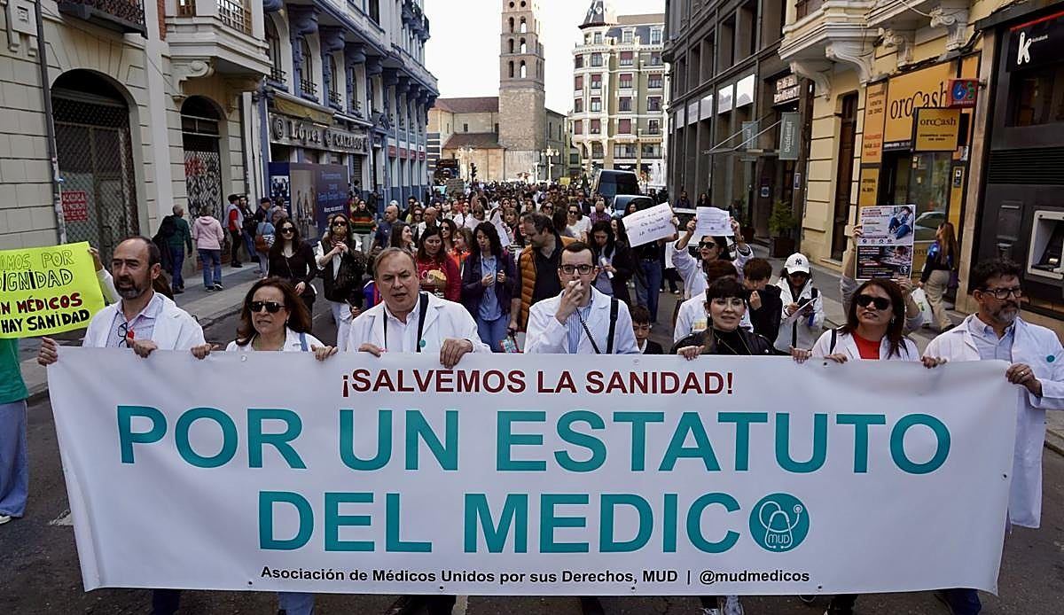 Los médicos leoneses apuntan a octubre para una huelga indefinida tras el último movimiento del Ministerio de Sanidad