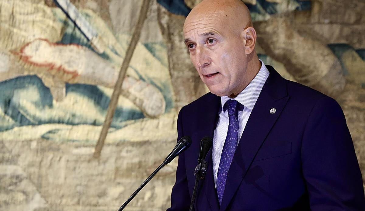 La ejecutiva del PSOE de León avala por unanimidad a Diez como candidato a la Alcaldía para 2027