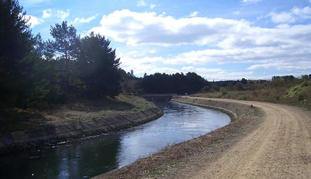 Casi 2,1 millones de euros para mantener las presas y balsas de riego del río Órbigo en León