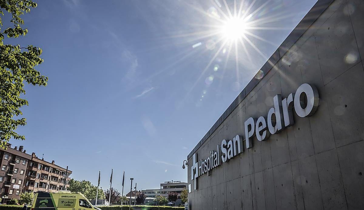 Una mujer de 76 años resulta atropellada en pleno paso de cebra en Nájera y es trasladada al hospital