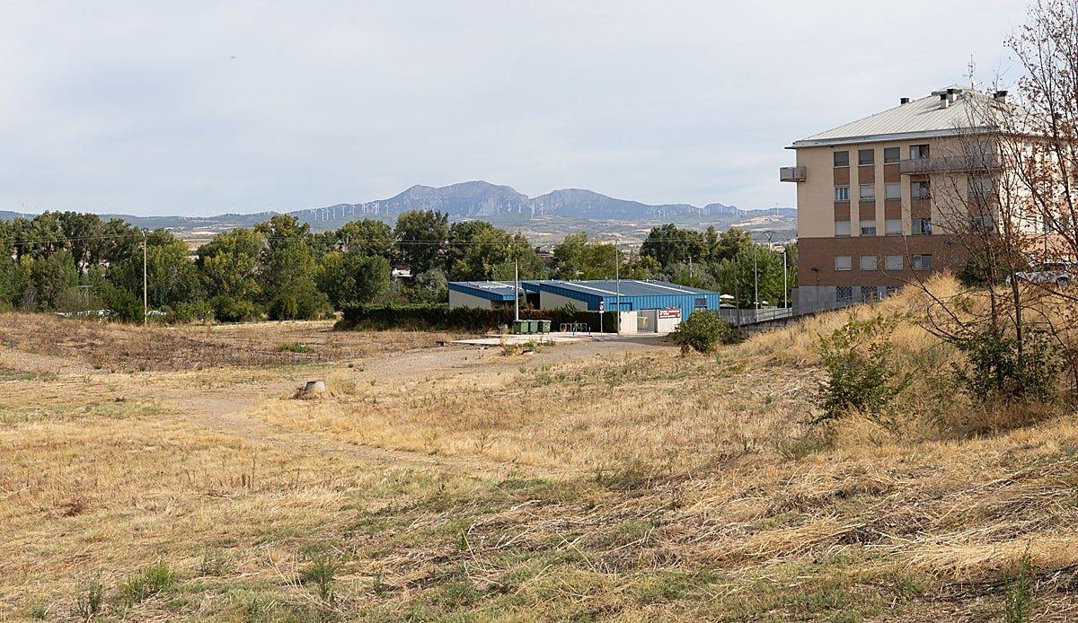 Varea recupera el tiempo perdido: 180 viviendas y un gran parque verde pondrán fin a años de espera en Río Batán