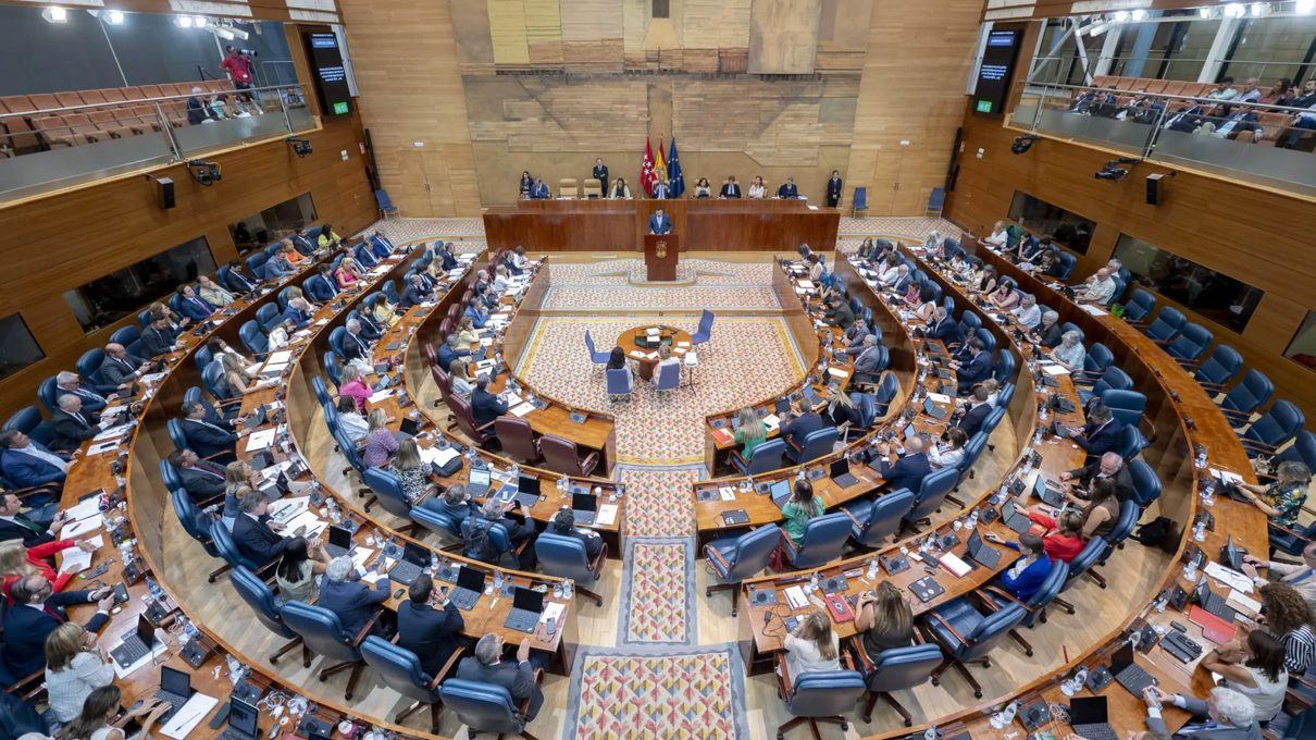 Madrid se prepara para un debate del estado de la región que anticipa la batalla electoral de 2027