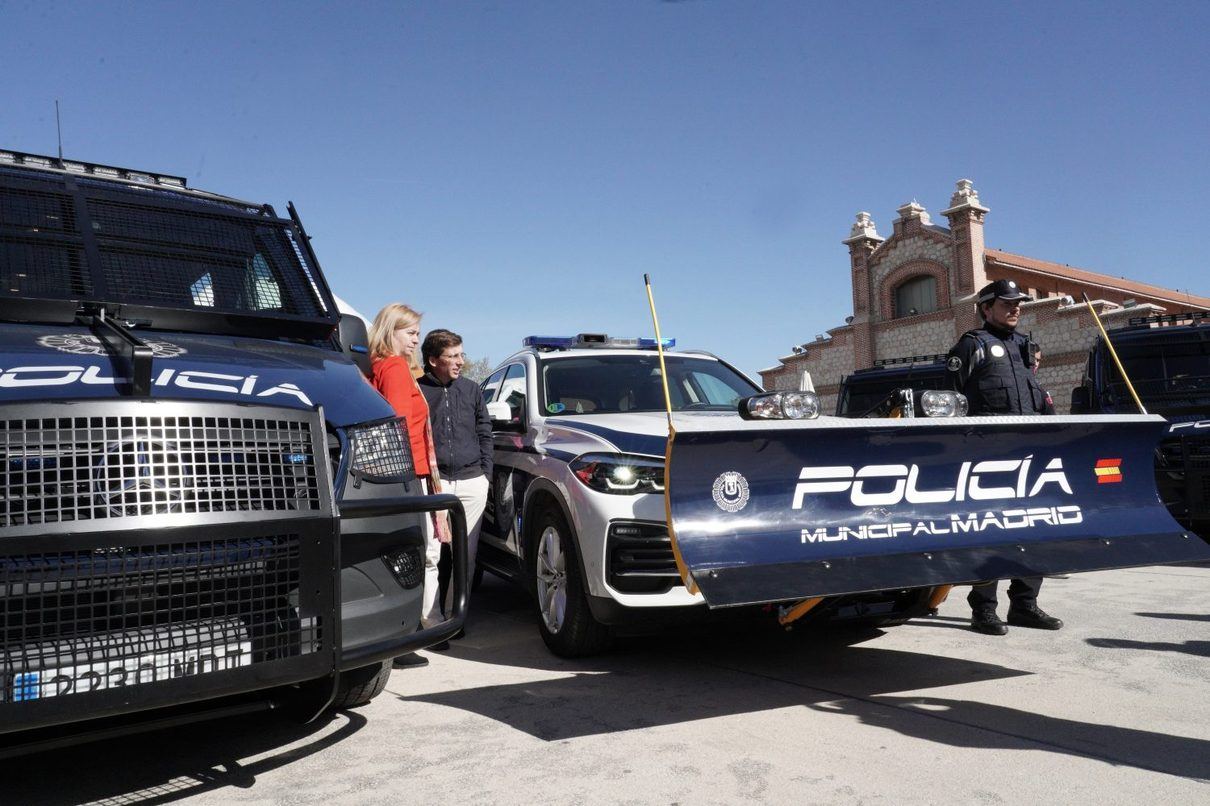 Tres ladrones tiran a un camionero de su cabina en Valdemoro, le rompen un brazo y huyen con el vehículo hasta Madrid