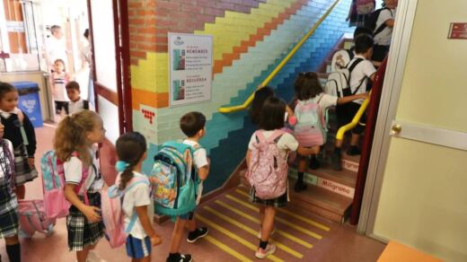 Madrid estrena curso con más de 1.200 docentes nuevos y aulas más pequeñas para toda la Secundaria