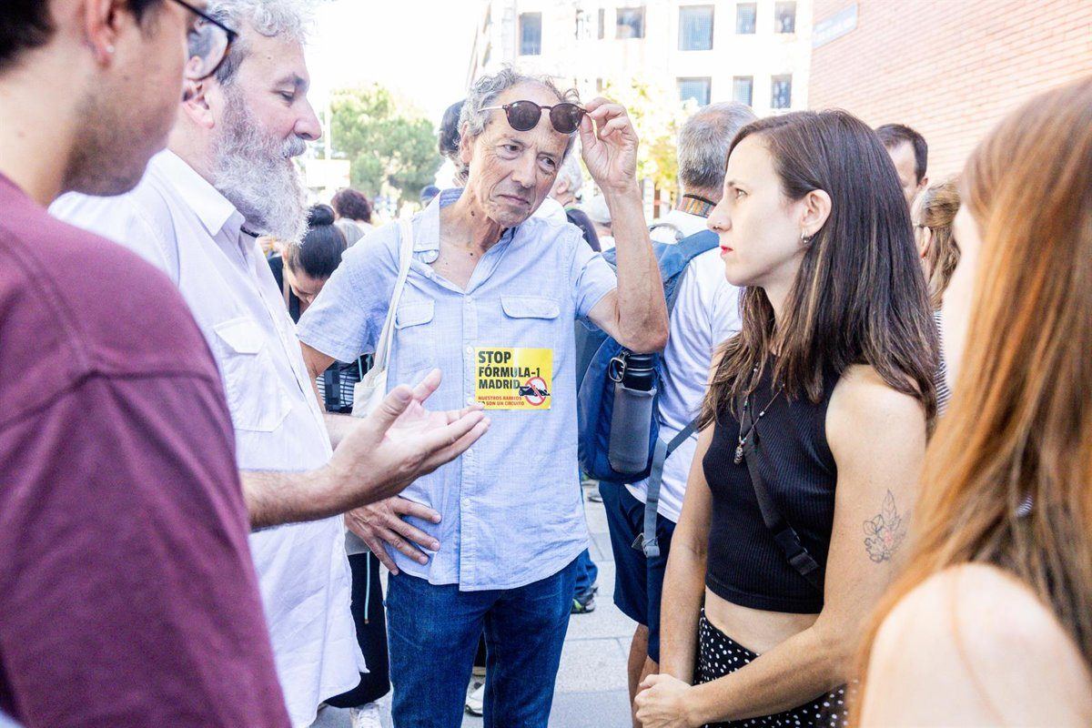 Vecinos de Hortaleza salen a la calle contra el GP de F1 mientras Belarra arremete contra Ayuso y el "negocio" de la Fórmula