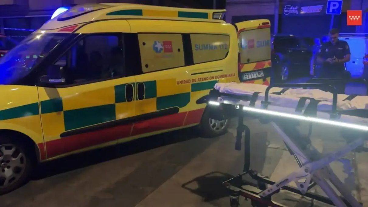 Un joven muere apuñalado en Parla y su amigo lucha por su vida tras una brutal agresión en plena calle