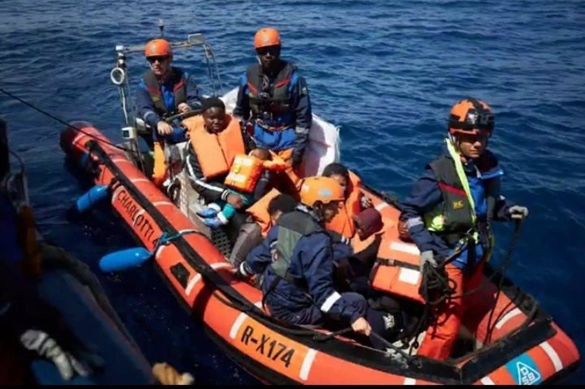 Baleares registra una nueva oleada migratoria: 71 personas rescatadas en cinco pateras en un solo día