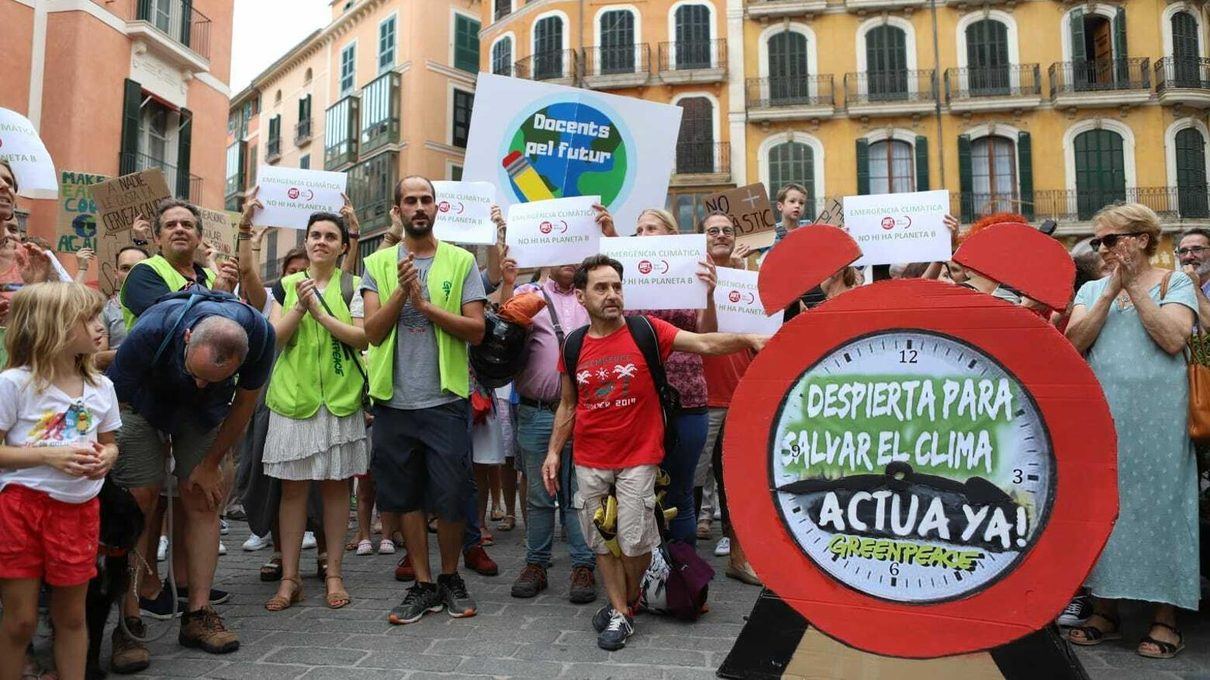 Las educadoras de las escoletes de Mallorca aprueban la huelga general en el primer día de curso