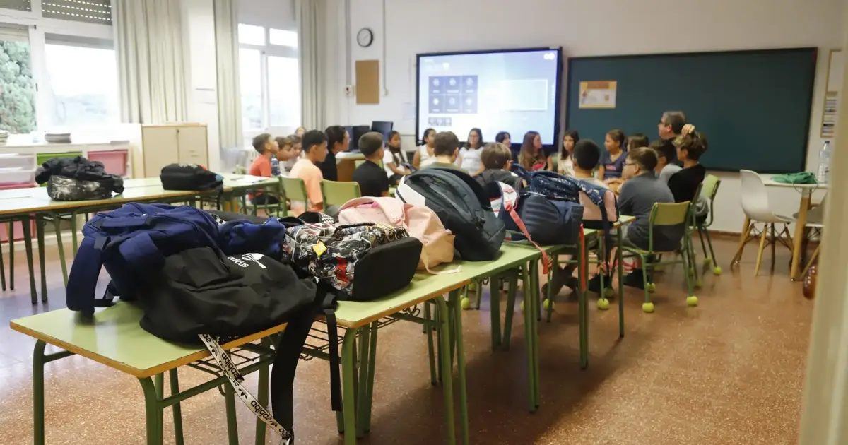 La escuela pública de Menorca pierde 322 alumnos mientras la concertada gana terreno en el arranque del nuevo curso