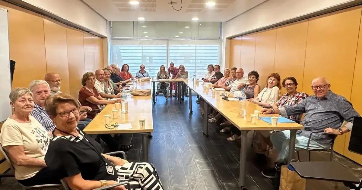 Mayores de Menorca trasladan sus preocupaciones al departamento de Bienestar Social del Consell