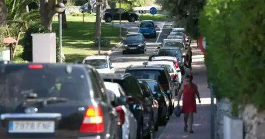 Los socialistas de Menorca quieren que el próximo verano circulen 18.000 coches menos en la isla