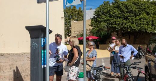 Es Born abre cien plazas gratuitas pero el parking de pago de la Plaça de la Pau se llena igualmente