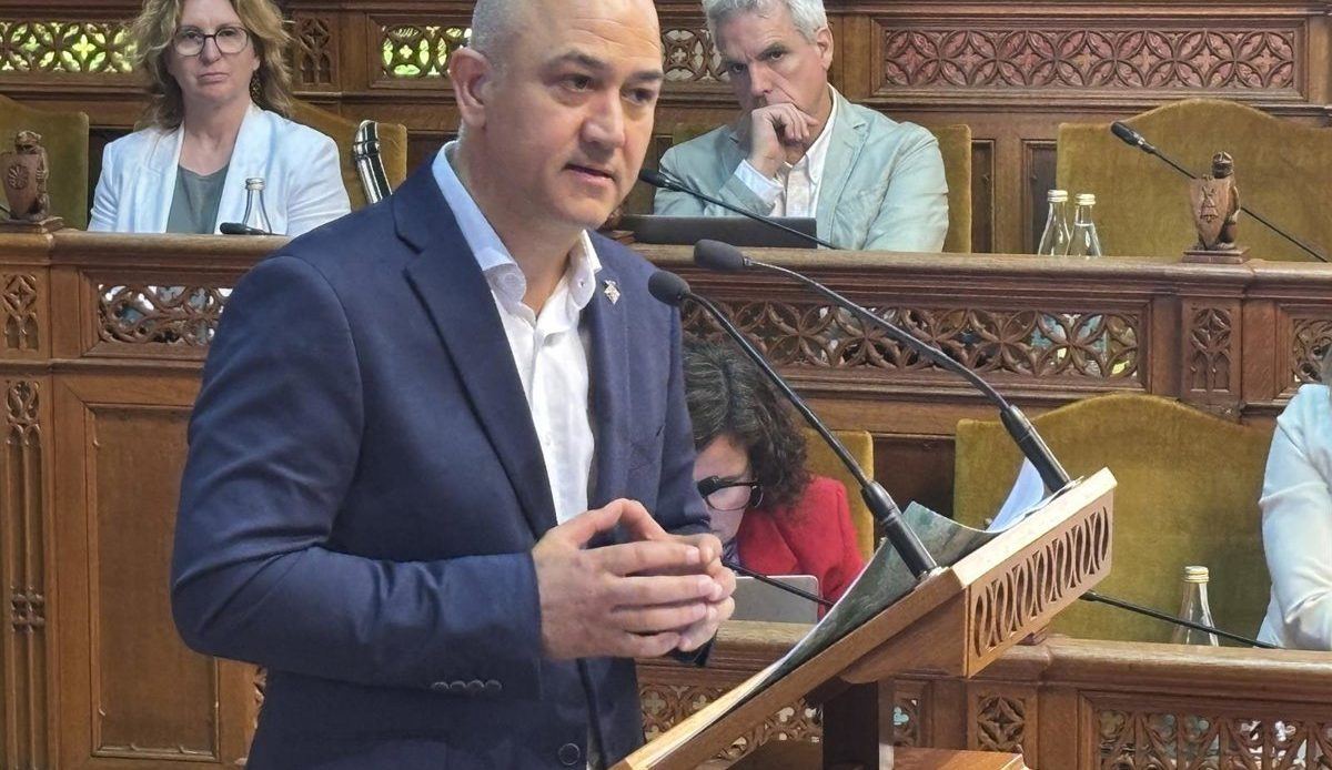 Veinte años al frente de Costitx: Antoni Salas renuncia a la alcaldía y Joan Munar toma el relevo