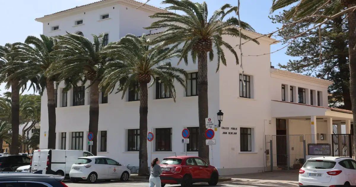 La comunidad educativa del Joan Benejam denuncia que Educación les impuso el comedor sin consultarles