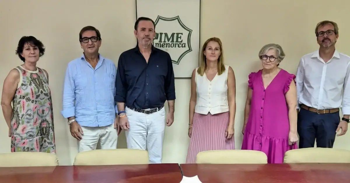 El comercio menorquín se sienta con el Govern para hacer balance y trazar el camino a seguir