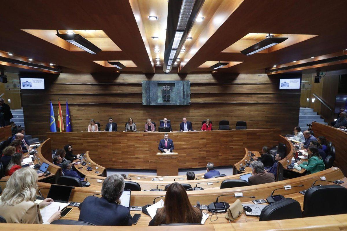 Barbón comparece ante la Junta General del 22 al 25 de septiembre en un debate marcado por las tensiones dentro de la coalici