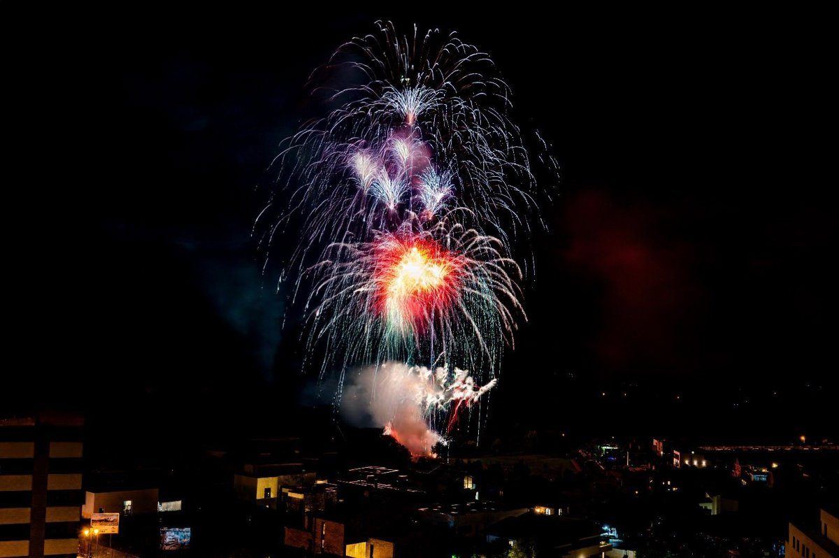 El Ayuntamiento de Oviedo habilita aparcamientos universitarios para los fuegos artificiales de San Mateo