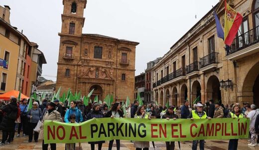Miles de ovetenses salen a la calle para exigir la dimisión de Canteli tras las agresiones de San Mateo