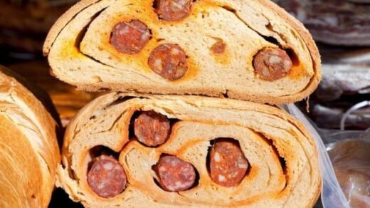 Más de 2.500 bollos preñaos para cerrar San Mateo: la SOF mantiene viva la tradición más sabrosa de Oviedo