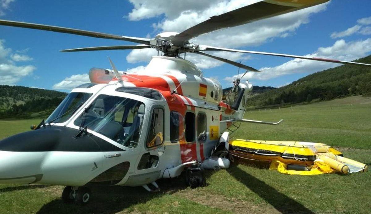 Evacuado en helicóptero un trabajador herido grave tras un accidente en el monte de Lebredo