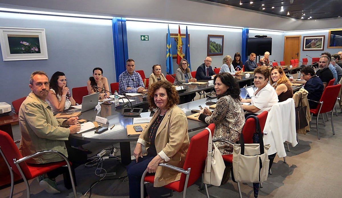 El Principado, ante la presión de perseguir como acusación la paliza homófoba de San Mateo en Oviedo