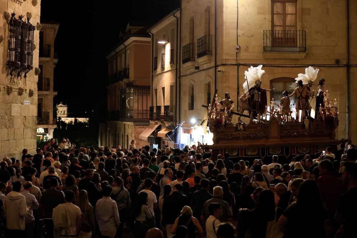 Salamanca se viste de Semana Santa en septiembre para acoger el mayor encuentro nacional de cofradías