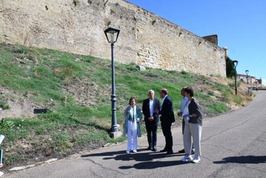El Gobierno invierte más de un millón en la muralla de Ciudad Rodrigo y promete avanzar en el Plan Director