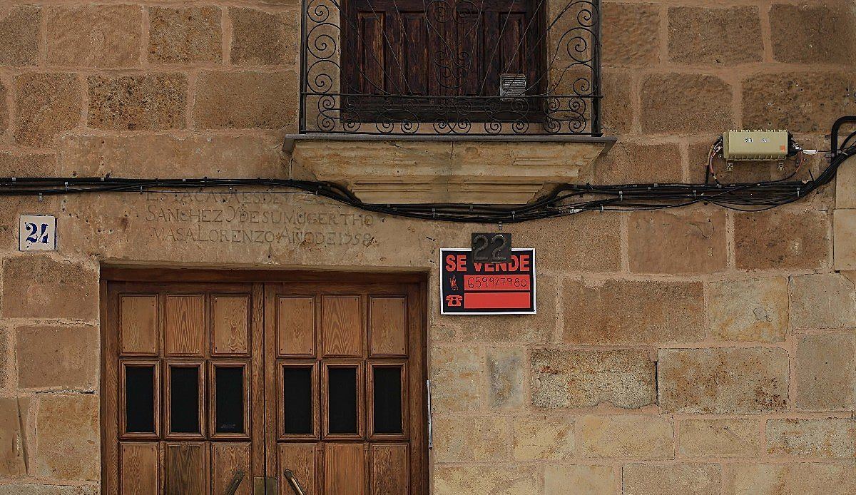 La vivienda en Salamanca toma aire en agosto pero sigue marcando máximos en varios barrios