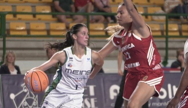 Raquel Romo arranca su era en el Meins Avenida con triunfo ante el Benfica en la pretemporada (68-48)