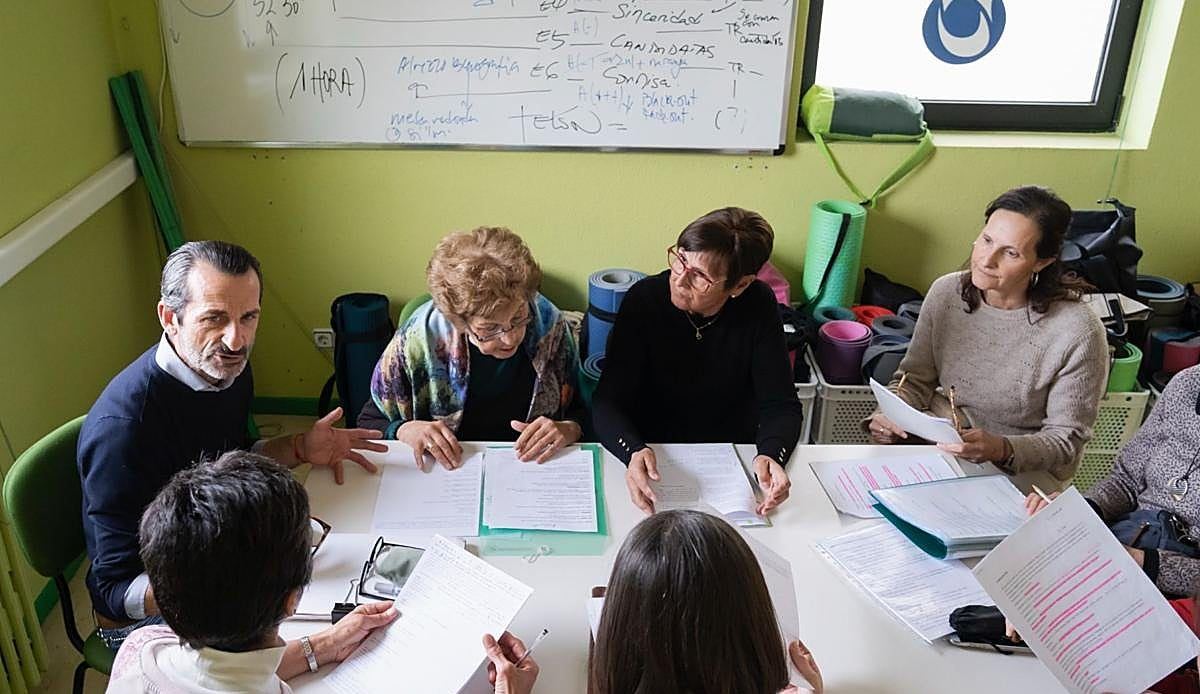 Unate llega a su quinto curso en Torrelavega con 17 novedades y más de 40 actividades para aprender sin límite de edad