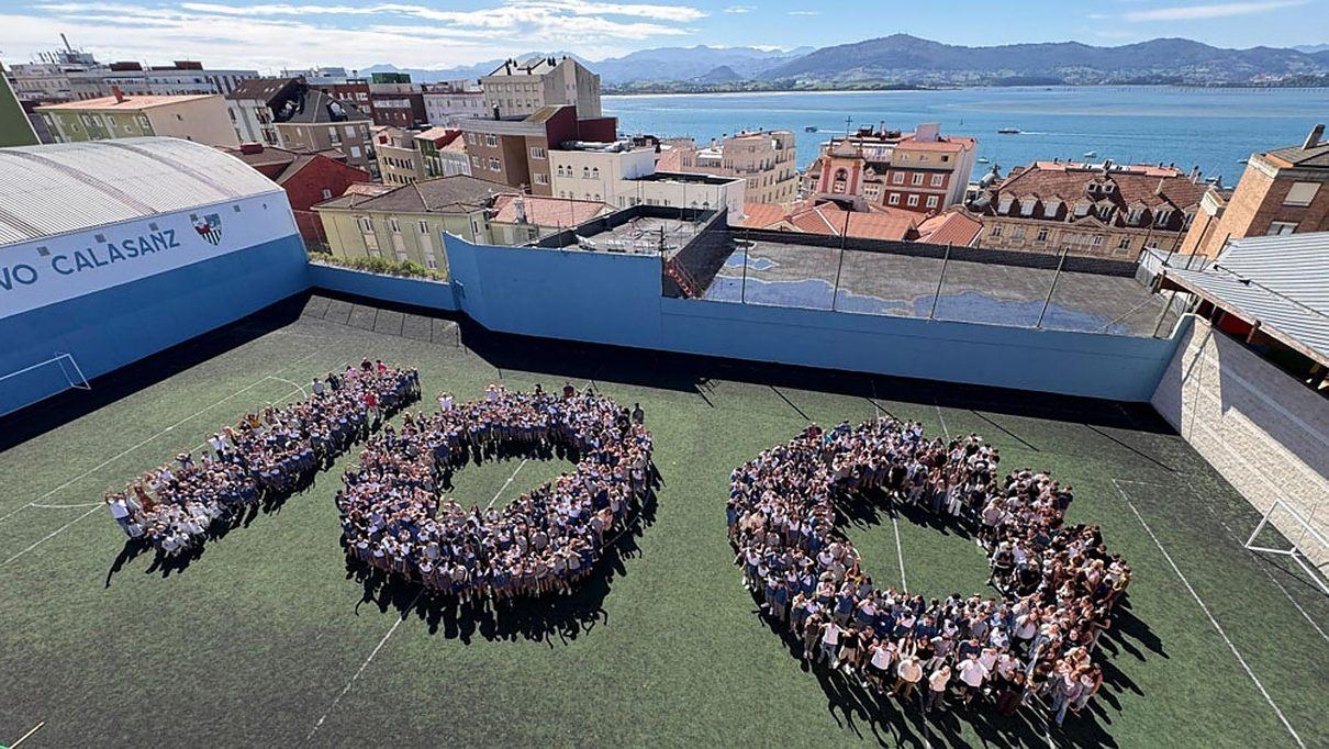 Un siglo de historia en las aulas: el Calasanz de Santander celebra cien años formando generaciones