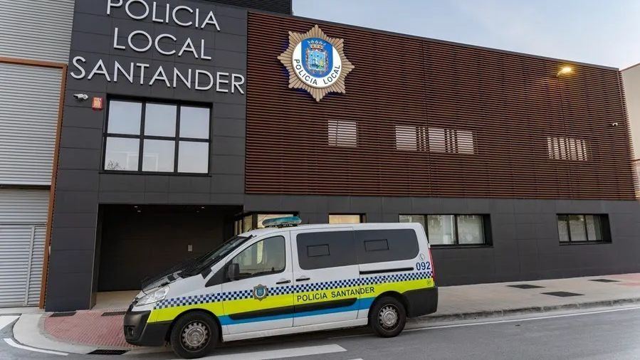 Santander cierra un verano tenso entre altercados puntuales y la guerra abierta entre el Ayuntamiento y su Policía Local