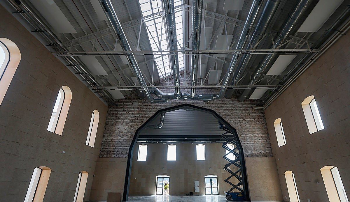 Torrelavega ve por fin terminarse el gran centro cultural que lleva una década esperando