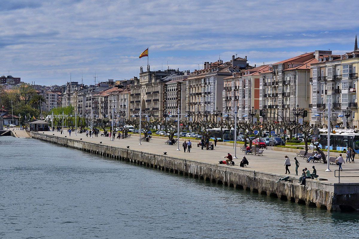 El turismo de piso no para en Cantabria: la costa acapara casi dos tercios de todas las viviendas vacacionales