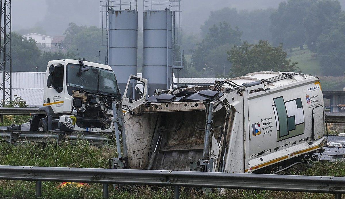 Dos muertos en la A-67 disparan la alarma sobre el estado de los camiones de basura en Cantabria