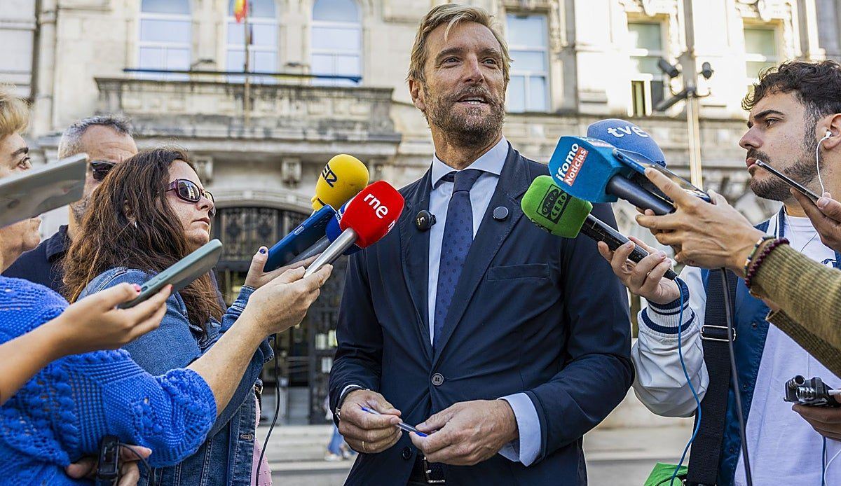 Felipe Piña lanza su candidatura a la Alcaldía de Santander con la promesa de "transformar" la ciudad