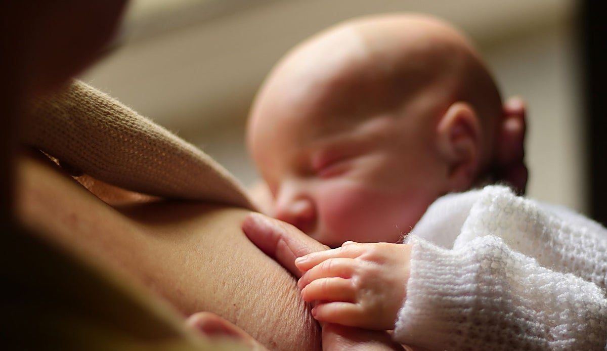 Valdecilla, a un paso del sello internacional que certifica la mejor atención a madres y recién nacidos