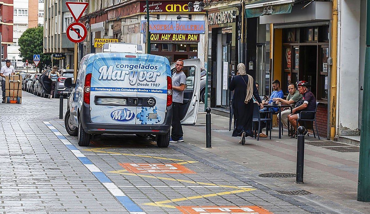 Tres años y más de 613.000 aparcamientos: el modelo de estacionamiento gratuito de Torrelavega consolida su éxito