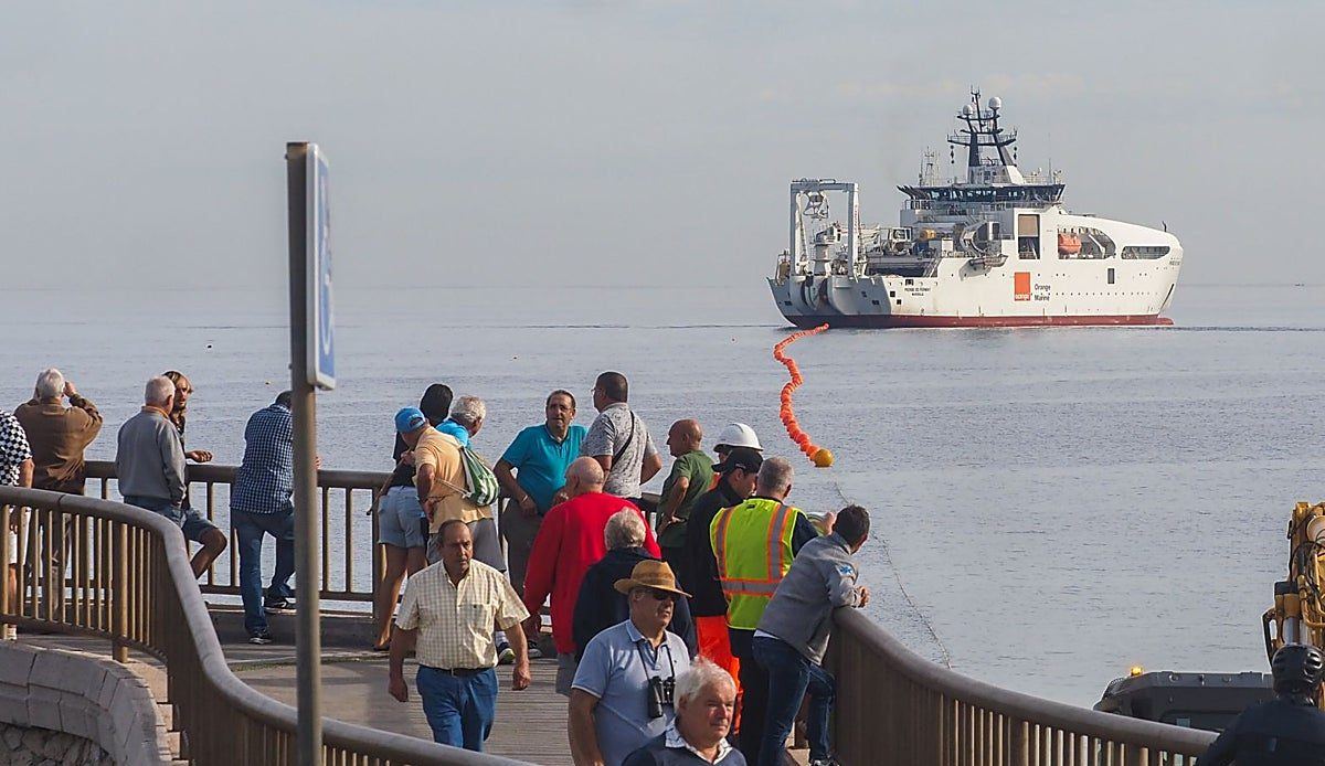 Santander volverá a unirse con Estados Unidos por el fondo del mar: Google instalará su cable Sol en la Virgen del Mar