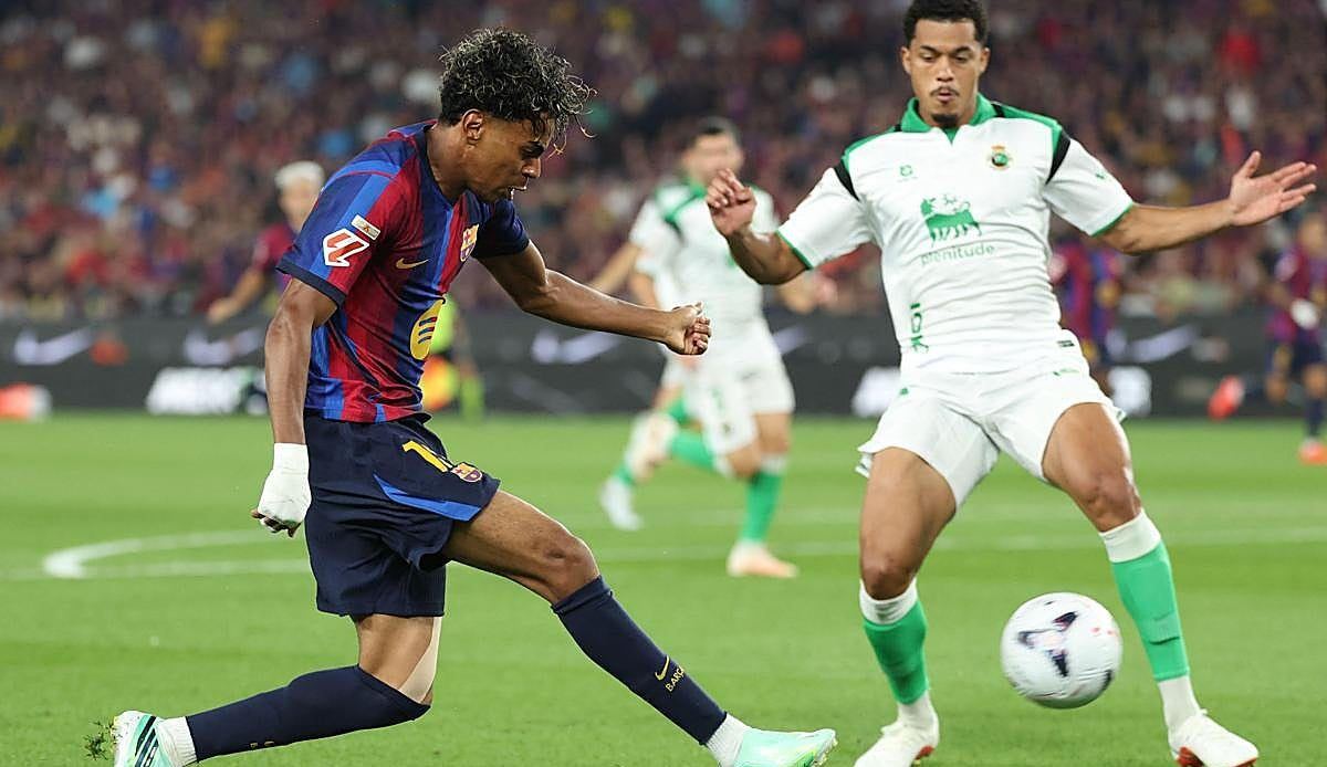 El Racing encaja siete goles en el Camp Nou y sale goleado de una noche para olvidar