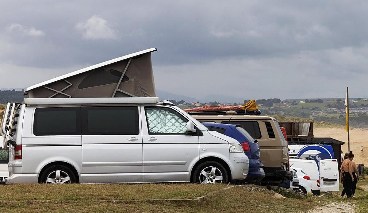 Piélagos prepara dos áreas privadas para autocaravanas y apunta a un posible tercero junto al parque de Liencres