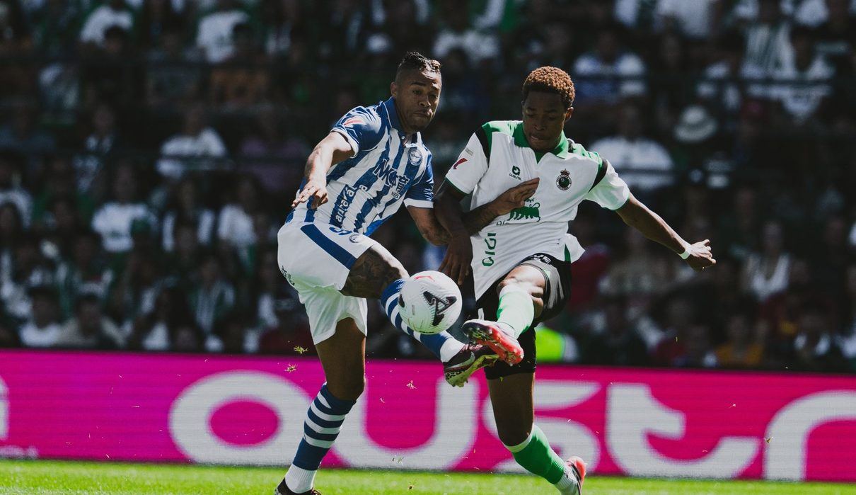 Belocian irrumpe en el once del Racing y convence desde el primer día