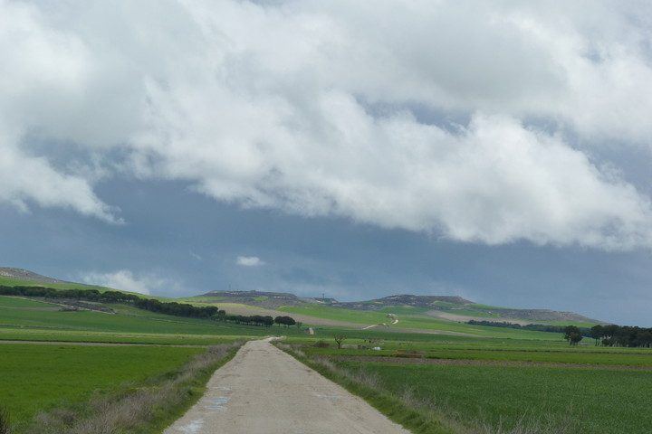 Un ciclista pierde la vida en Vallelado tras sufrir un repentino malestar mientras rodaba por un camino rural