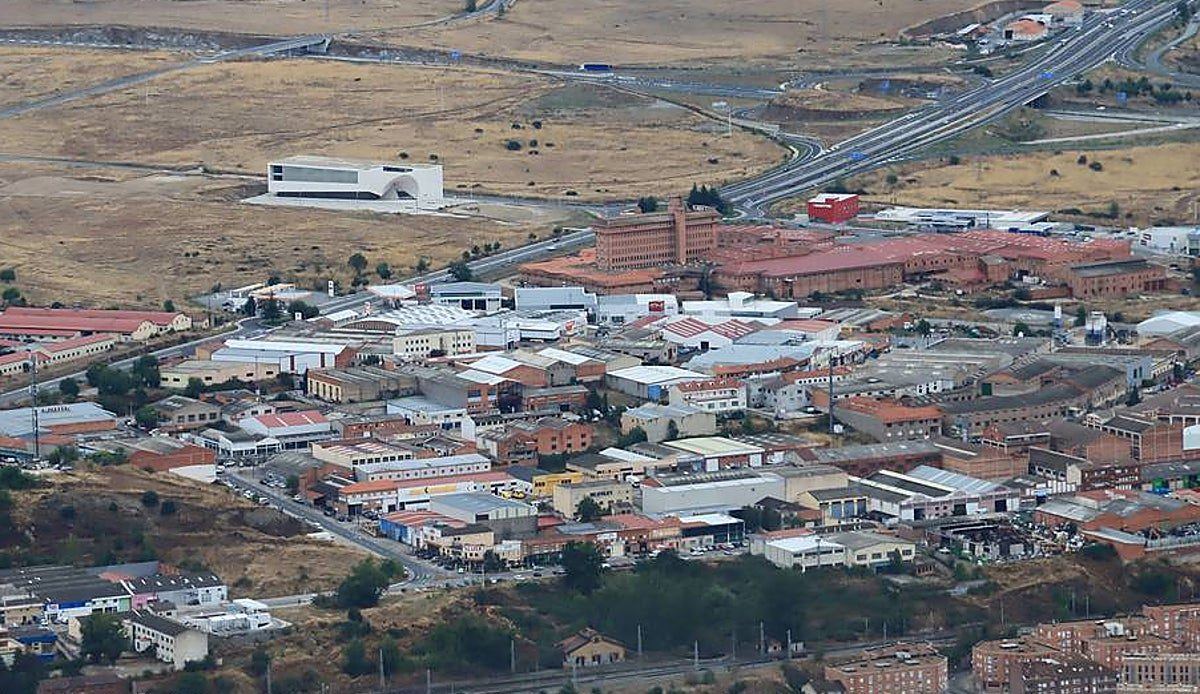 El futuro del polígono El Cerro depende del sí de 130 propietarios