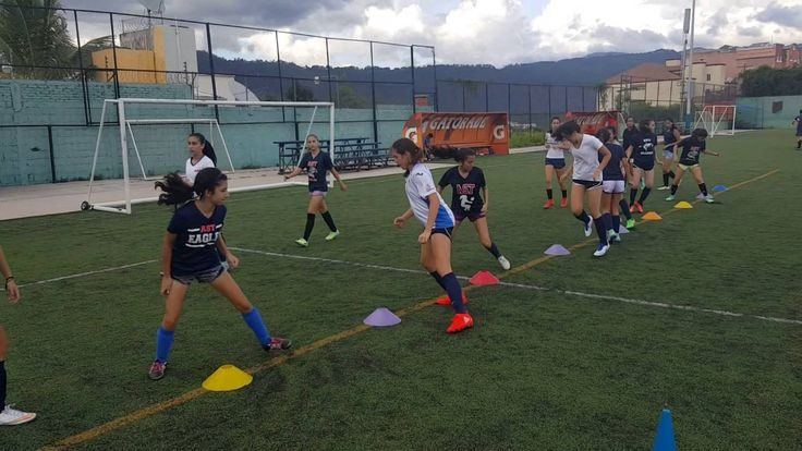 El Cochinillo Segoviano da sus primeros pasos en Liga Femenina 2 con ilusión y un plan ambicioso