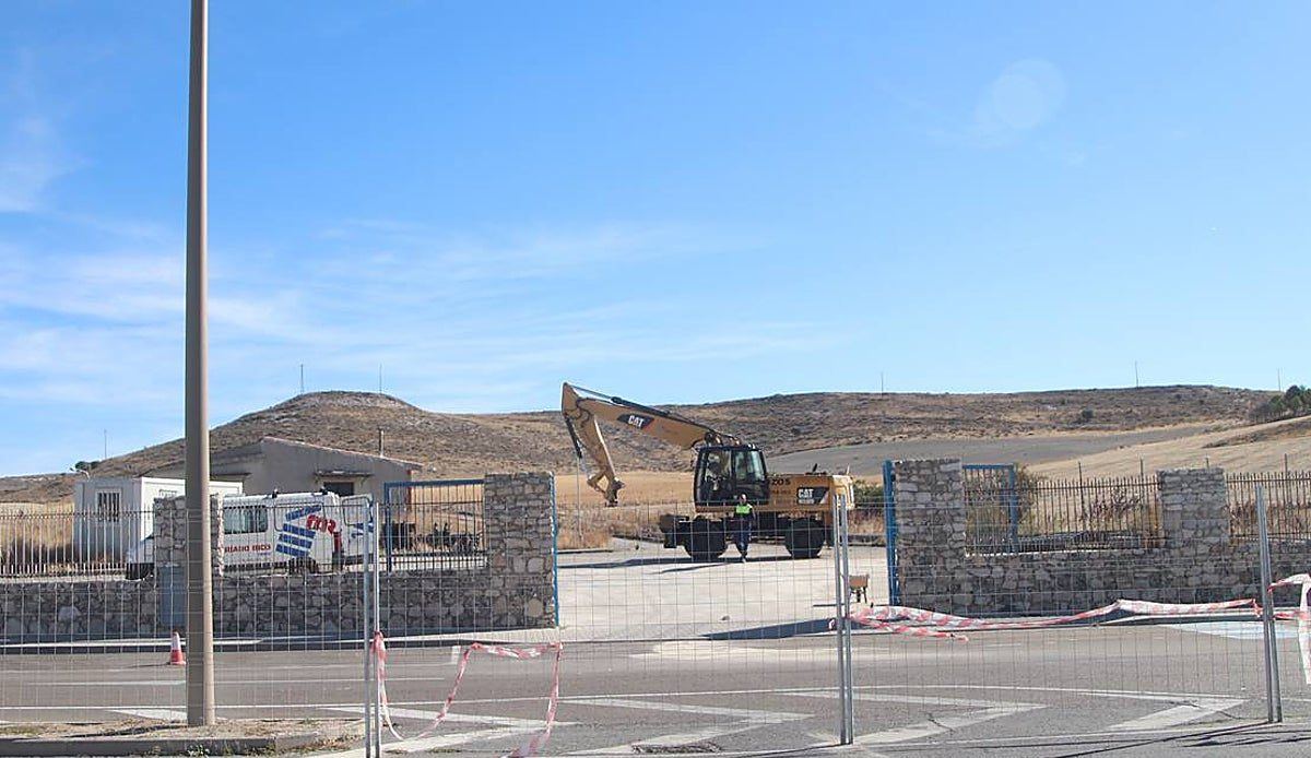 El acceso al futuro Mercadona de Cuéllar toma forma con una glorieta de 274.000 euros