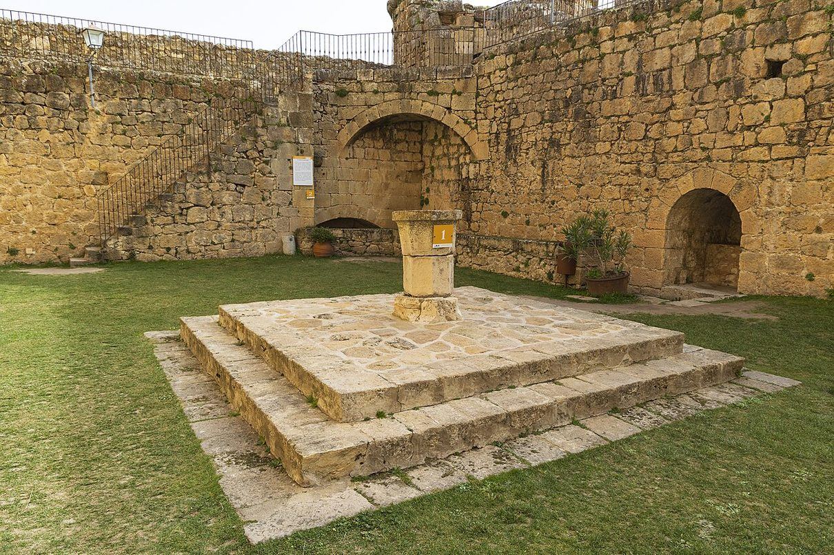 Arte, talento y vecinos: Puebla de Pedraza cierra un verano cultural que ha unido a tres generaciones