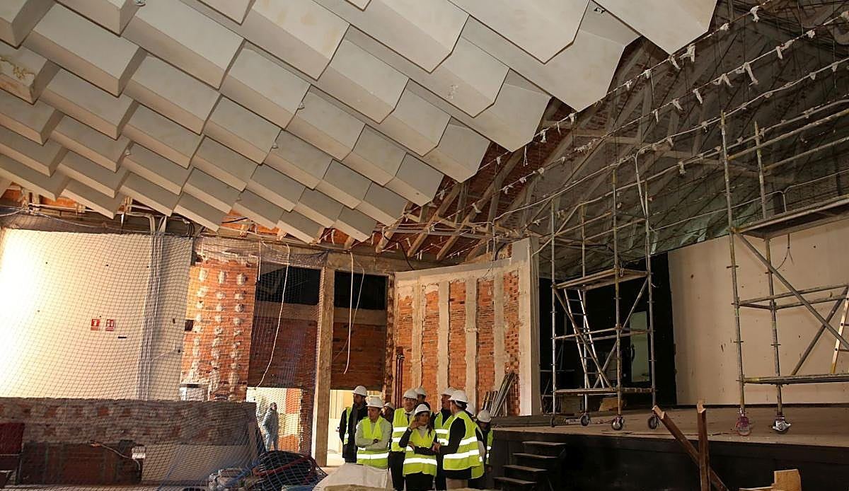 El IES Andrés Laguna inaugura su auditorio reformado con la XLVII Muestra de Teatro Independiente