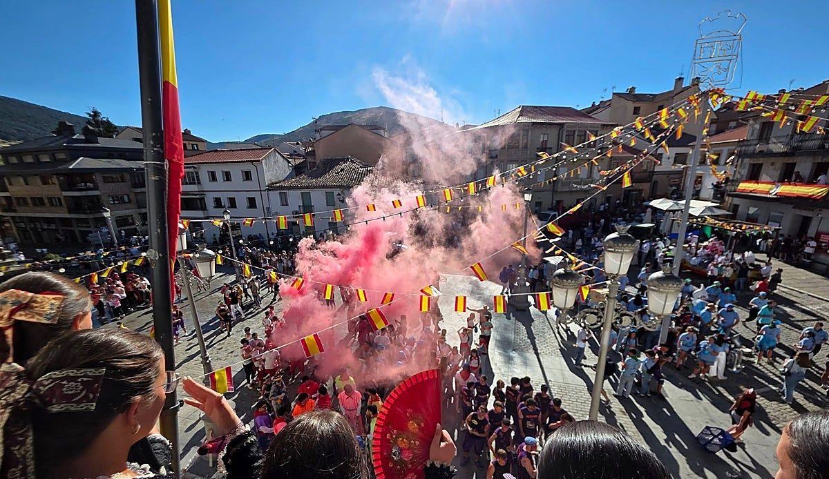 El Cristo del Caloco regresa a El Espinar y enciende las fiestas más esperadas del año