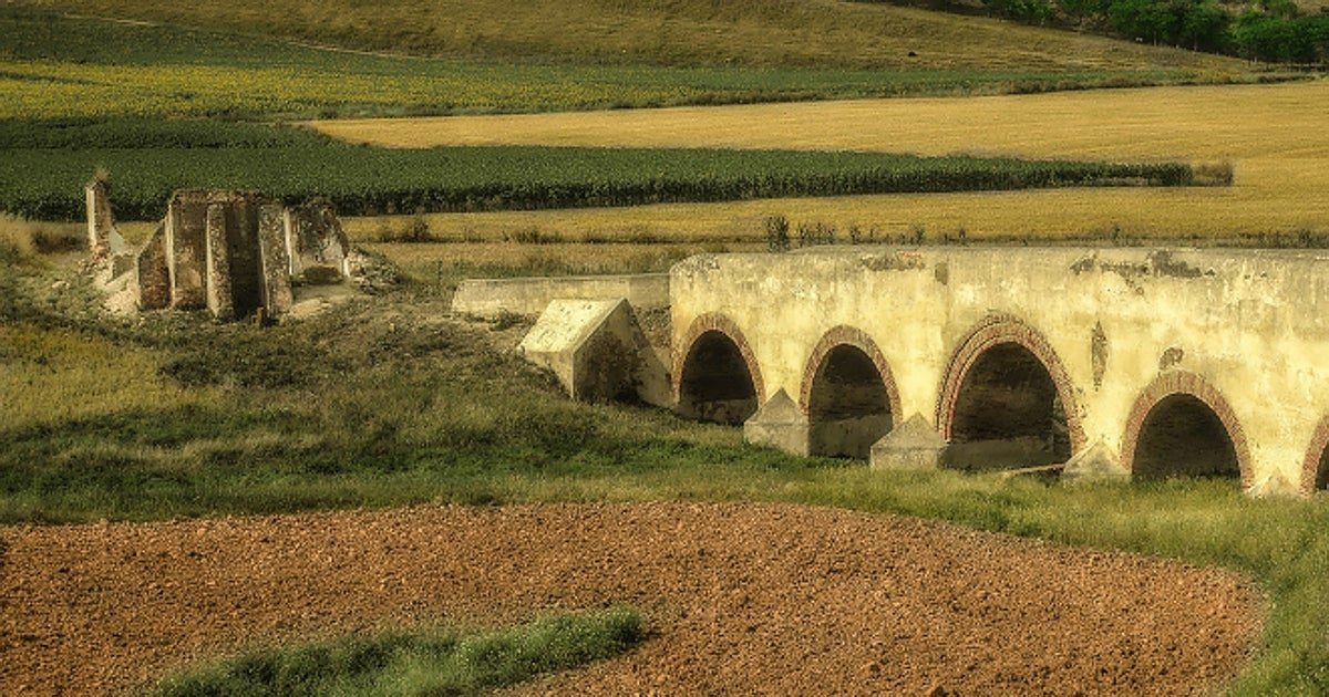 Carmona pone freno a las placas solares para proteger su paisaje histórico y agrario